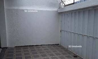 Imagem 2: Casa com suíte, quintal e jardim de inverno no Parque Araxá