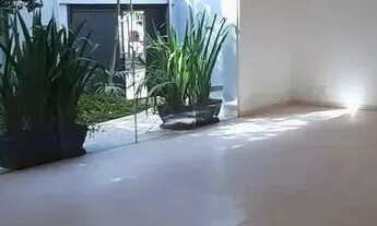 Imagem 2: CHARMOSA CASA NO CORAÇÃO DO JARDIM PAULISTANO