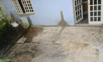 Imagem 2: Casa de aluguel 4 comodos e o banheiro