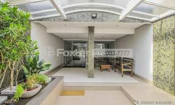 Imagem 2: 2 quartos, 1 suíte e box no Menino Deus - Porto Alegre/RS