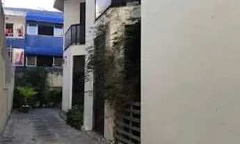 Imagem 7: Casa para aluguel possui 340 metros quadrados com 6 quartos