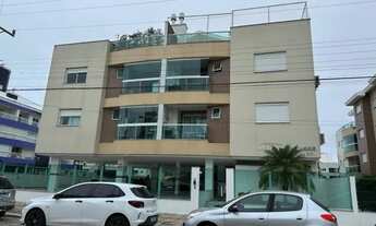 Imagem 2: Apto mobiliado com 02 suítes de casal com ar, armário embutido, bwcs completos, sala em L