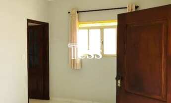 Imagem 5: ALUGA - Casa residencial térrea com edícula de 3 e 2 dormitórios com 2 vagas de garagem co