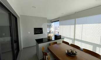 Imagem 5: Apartamento -Região de Pinheiros, andar alto com 3 quartos, sendo 1 suíte, varanda com Chu