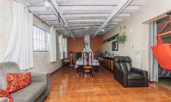 Imagem 7: Casa ampla, local tranquilo, comércio próximo - OPORTUNIDADE