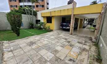 Imagem: Casa para venda tem 300 metros em Barro