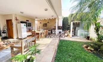 Imagem: Casa com 4 dormitórios à venda, 267 m²