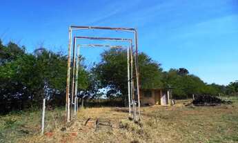 Imagem 6: Sítio 10,0 hectares, 100% plano, casa, barracões, 32 km Uberlândia MG