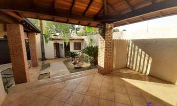 Imagem 4: Casa para Venda em Olímpia, Jardim Glória, 4 dormitórios, 1 suíte, 3 banheiros, 2 vagas