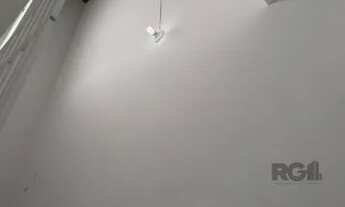 Imagem 6: PORTO ALEGRE - Casa Padrão - Floresta