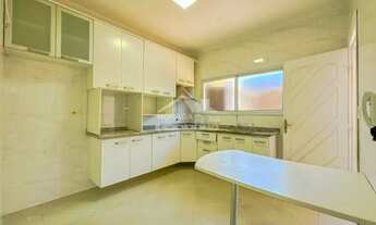 Imagem 4: Sobrado no Canto do Forte, 3 dormitórios, sacada, quintal, confira na imobiliária Morada n