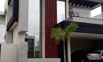 Imagem 2: Casa de condomínio para aluguel tem 340 metros quadrados com 4 quartos