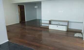 Imagem 2: Apartamento com 195 m, Frente Mar de Ponta Verde, com 4/4 sendo 3 suítes