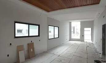 Imagem 3: Casa para Venda em Palhoça, Pedra Branca, 3 dormitórios, 1 suíte, 3 banheiros, 2 vagas