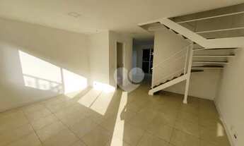 Imagem 3: Lopes Enjoy Vende Casa Geminada com 3 quartos, 80 m² por R$ 430.000 - Vargem Pequena - Rio