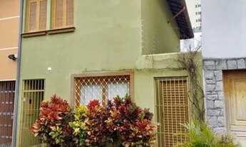 Imagem 2: Casa de vila para aluguel e venda possui 102 metros quadrados com 3 quartos