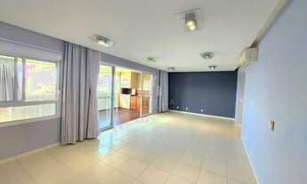 Imagem 2: Apartamento com 4 dormitórios, sendo 1 suíte, no bairro Serraria em São José