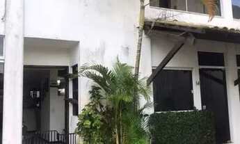 Imagem: Alugo Duplex de 2/4 em cond fechado no Farol