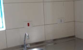 Imagem 4: Studio-Kitnet mobiliada com minicozinha- Ao lado trem/metrô Socorro