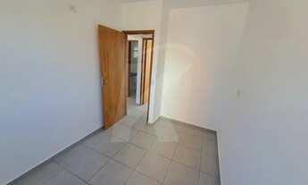 Imagem 5: Casa em condomínio com 2 quartos, sala cozinha, banheiro, 1 vaga de garagem