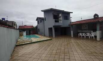 Imagem: Casa na praia com piscina