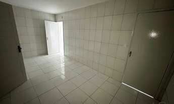 Imagem 7: Apartamento para venda possui 80 metros quadrados com 3 quartos em Kobrasol - São José - S