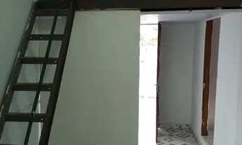 Imagem 3: Estou alugando um apartamento pra solteiro,paga somente a água