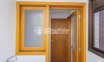 Imagem 4: Apartamento para venda com 75 metros quadrados com 2 quartos em Rio Branco - Porto Alegre