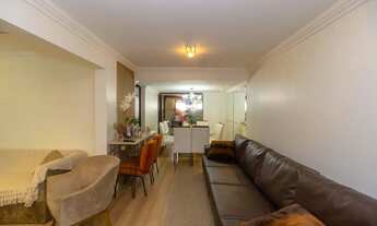 Imagem 2: Lindo Sobrado Triplex no Bairro Seminário 3 Quartos, 2 Suítes, Alto Padrão