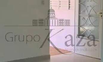 Imagem 4: Oportunidade - Casa - Bosque dos Eucaliptos - 3 Dormitórios - 150m²