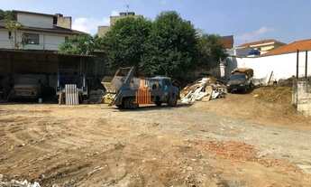 Imagem: Terreno Comercial 1.100m² à Venda na Vila