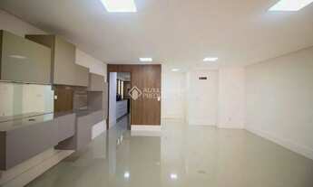 Imagem 3: Apartamento-168m² 3 quartos sendo 2 suítes, 2 vagas, Hooby box-na Beira Mar Norte- Florian