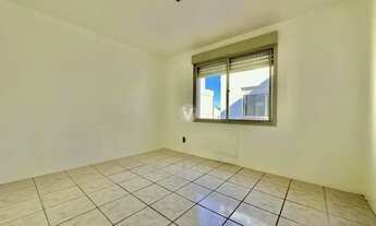 Imagem 6: Apartamento 2 Dormitórios + dependência no centro!!