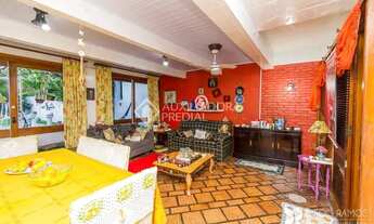 Imagem 3: Linda casa com piscina no Três Figueiras