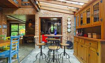 Imagem 6: Chácara à venda com 2.425 m² de terreno e 300 m² de área construída