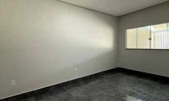 Imagem 7: Linda casa toda reformada na Qno 11 setor O! 3 quartos! Suite! Churrasqueira! Confira!!!!