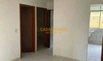 Imagem 2: Apartamento para venda tem 47ms², com 2 quartos na Vila Industrial