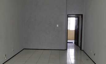 Imagem 2: Sala comercial reformada com 37m2
