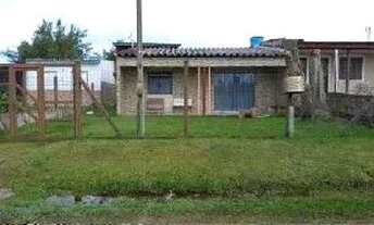 Imagem 2: CASA RESIDENCIAL em PALMARES DO SUL - RS, Quintão