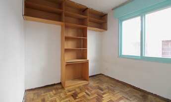 Imagem 6: Apartamento para venda possui 75 metros quadrados com 2 quartos em Vila Ipiranga - Porto A