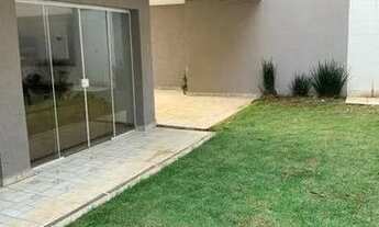 Imagem 2: Casa em Condomínio Fechado. Venda/Locação. 350 metros quadrados com 4 dormitórios/3 suítes