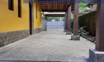 Imagem 6: Excelente Casa Linear 3 Quartos (1 suíte) Dependência e 3 Vagas. Bairro Mauá