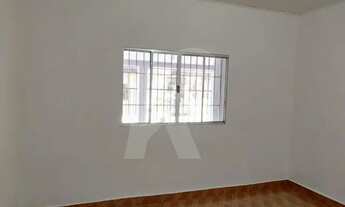 Imagem 7: Casa com 3 quartos, sala, cozinha, banheiro, área de serviço, 2 vagas de garagem