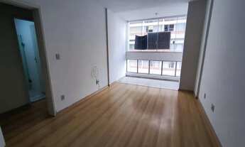 Imagem 3: Cód.: 1887 - More no coração da cidade, excelente 2 quartos a venda!