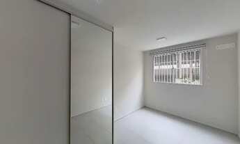 Imagem 3: Apartamento para Aluguel com 2 quartos , 40m² em Lindóia - Curitiba