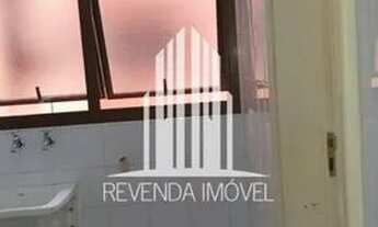 Imagem 5: Apto 3 dormitorios(sendo 1 suite) + 1 dorm servico(no momento home office)= 4 dormitórios