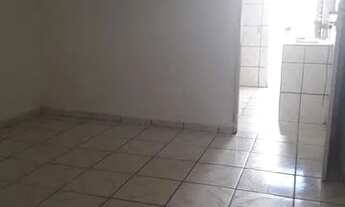 Imagem 3: ALUGO BARRACÃO Casa com 1 dormitório