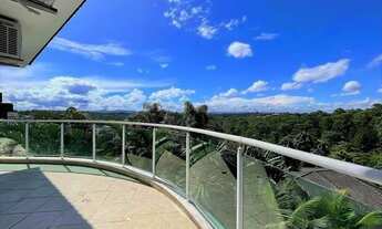 Imagem 6: Casa de 410m² com 4 quartos sendo 2 suíte, 5 banheiros e 4 vagas de garagem no Parque das