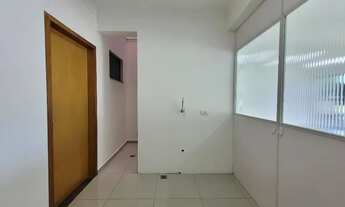 Imagem 4: Locação Galpão / depósito com 3 vagas na garagem