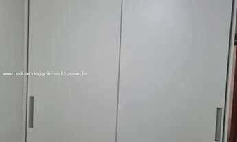 Imagem 6: Alto Padrão para Venda em Goiânia, Setor Bueno, 2 dormitórios, 1 suíte, 2 banheiros, 2 vag